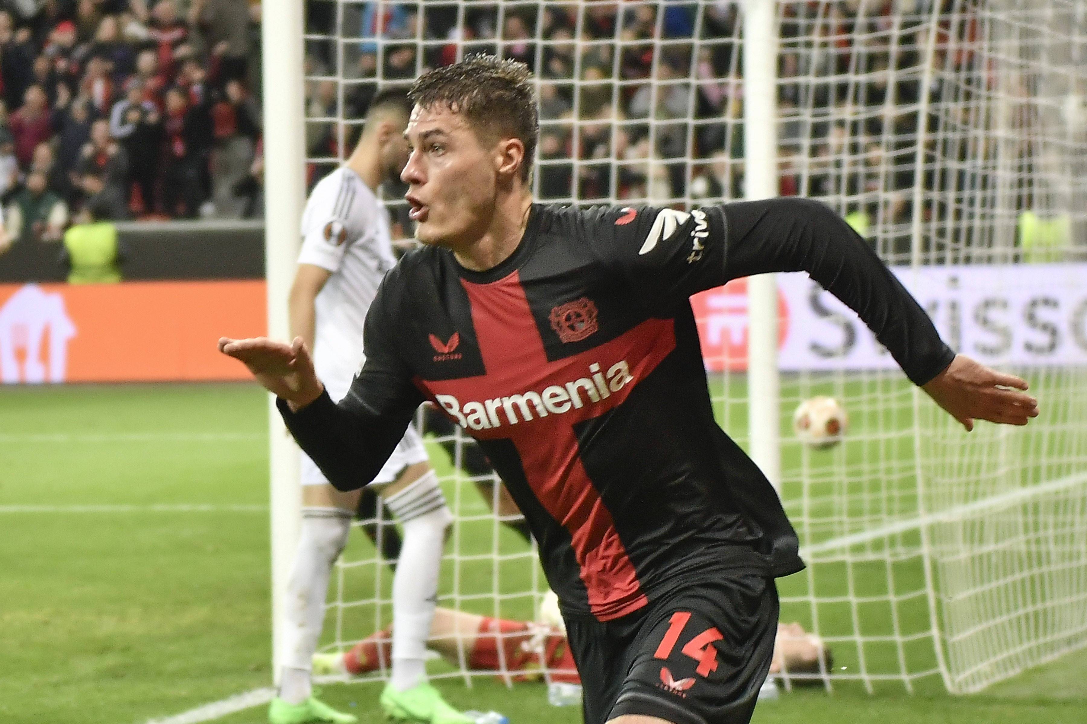 爱游戏全站-包含西汉姆今晚状态回暖，志在欧联名次提升，球迷炸锅，球队文化再被提及的词条