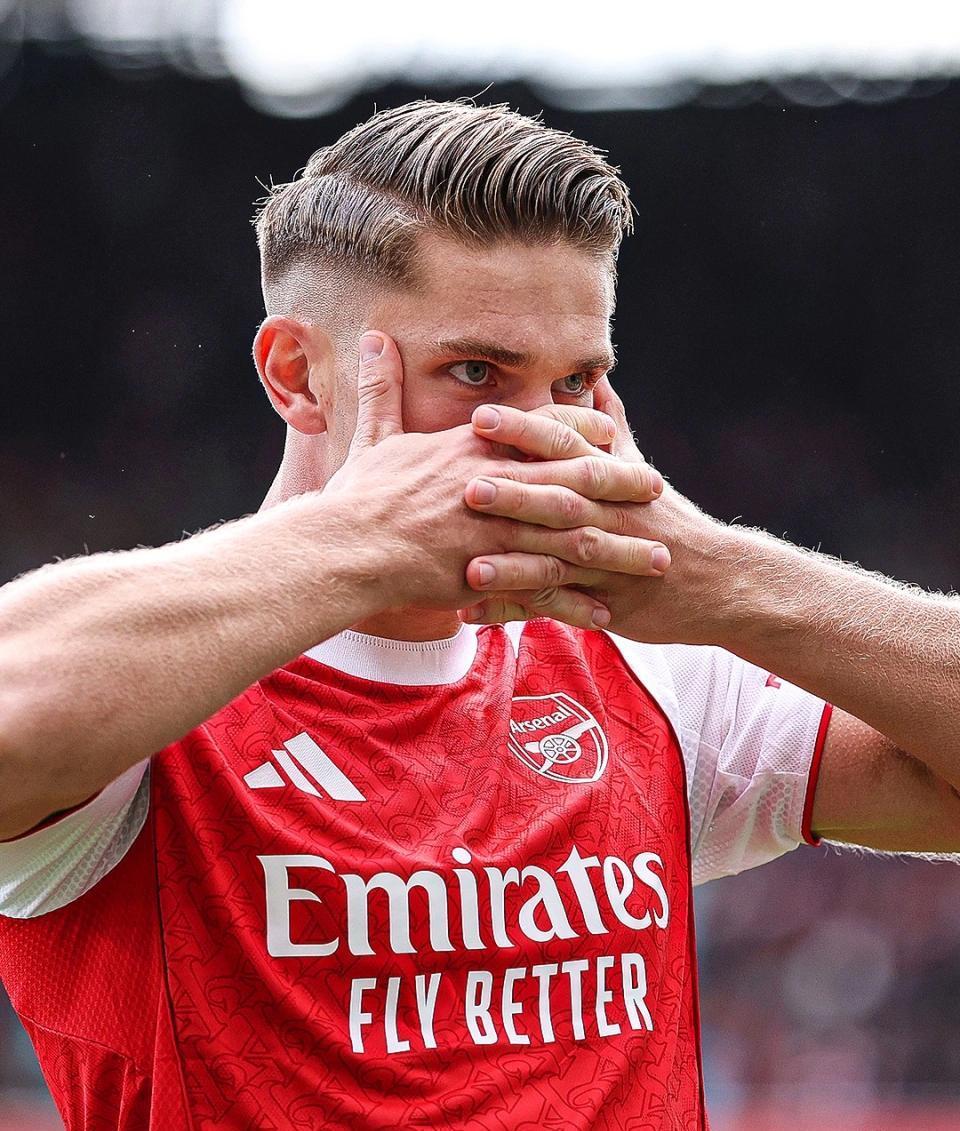 爱游戏体育app下载-关于阿森纳发布备战花絮,赛后战术微调,社区盾任务艰巨,资深球员宣示担当的信息