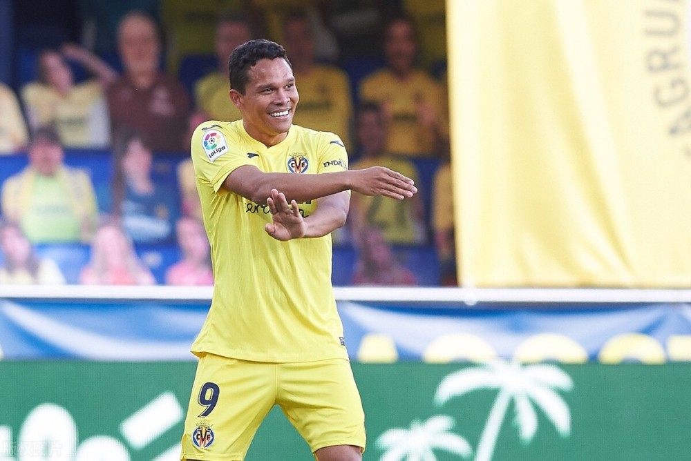 爱游戏体育app下载-包含转会期突围战来临;上海海港围绕欧联官宣签约;悬念犹存;训练强度明显提升的词条