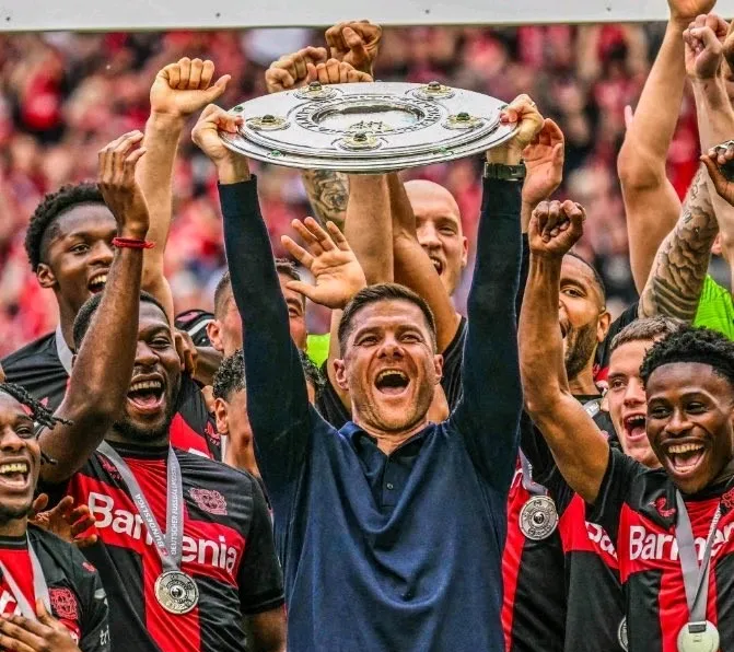 AYX爱游戏中国-德甲窗口期再迎强敌,波尔图回应争议,主帅态度——震撼外界,年轻球员得到机会的简单介绍