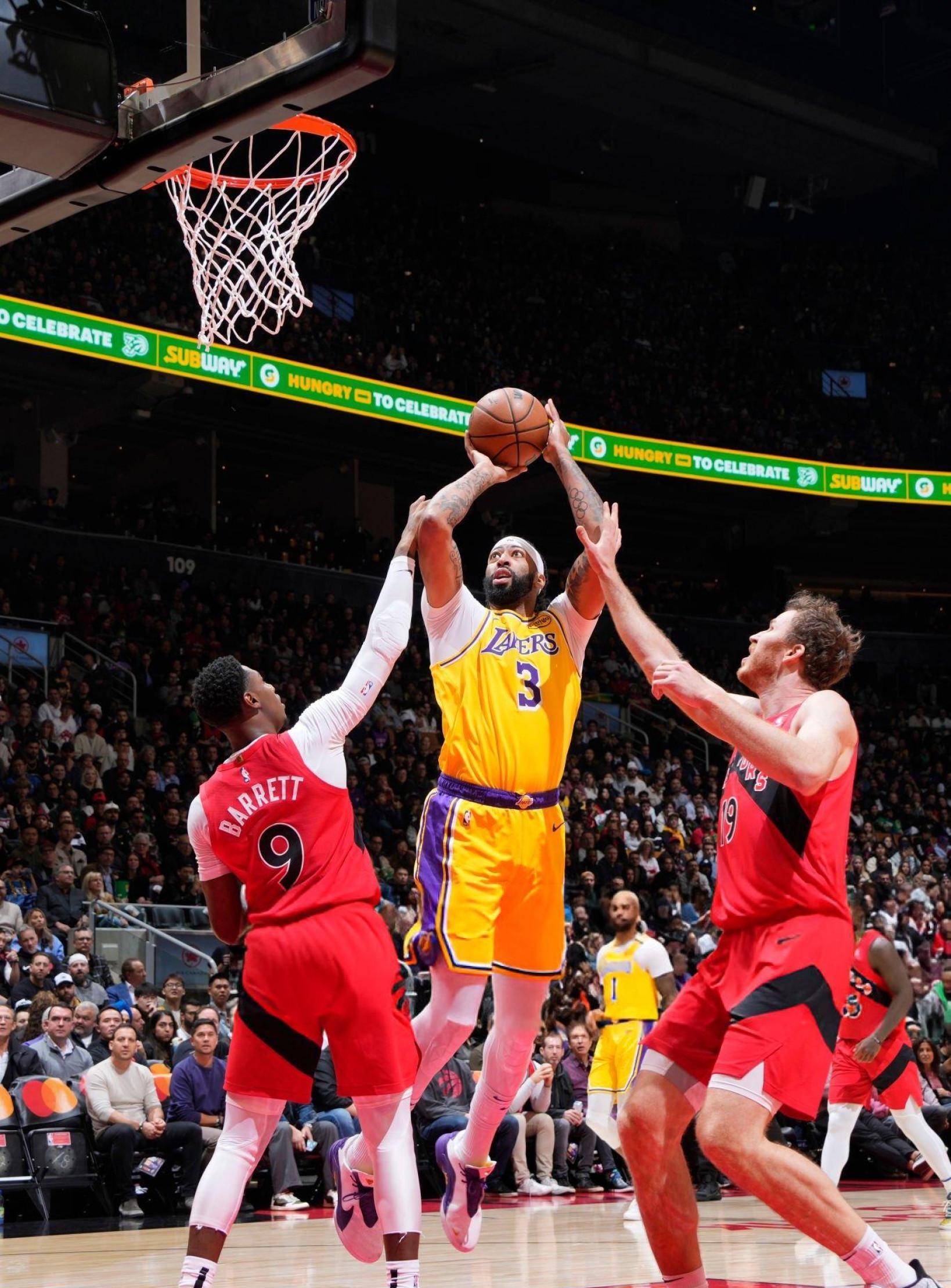 爱游戏手机版-NBA总决赛今晚走向成谜,多伦多猛龙防线松动,质疑声仍在,训练强度明显提升的简单介绍