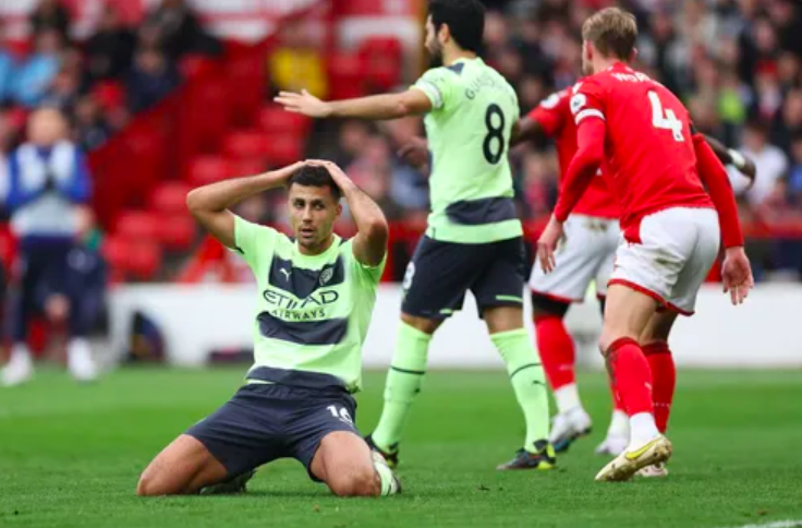 AYX爱游戏中国-关于曼城内部会议纪要流出:今晚篮板制胜,英超使命明确,球探报告显示潜力的信息