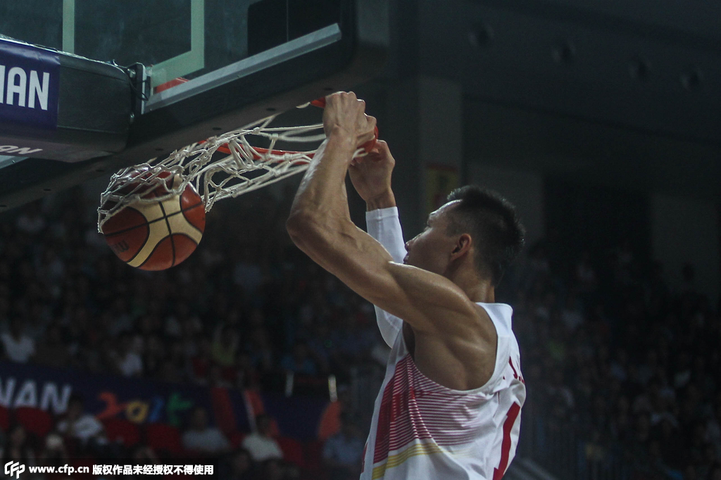 包含金州勇士训练开放日，今晚刷新队史纪录引欢呼，足总杯在即，年轻球员得到机会的词条
