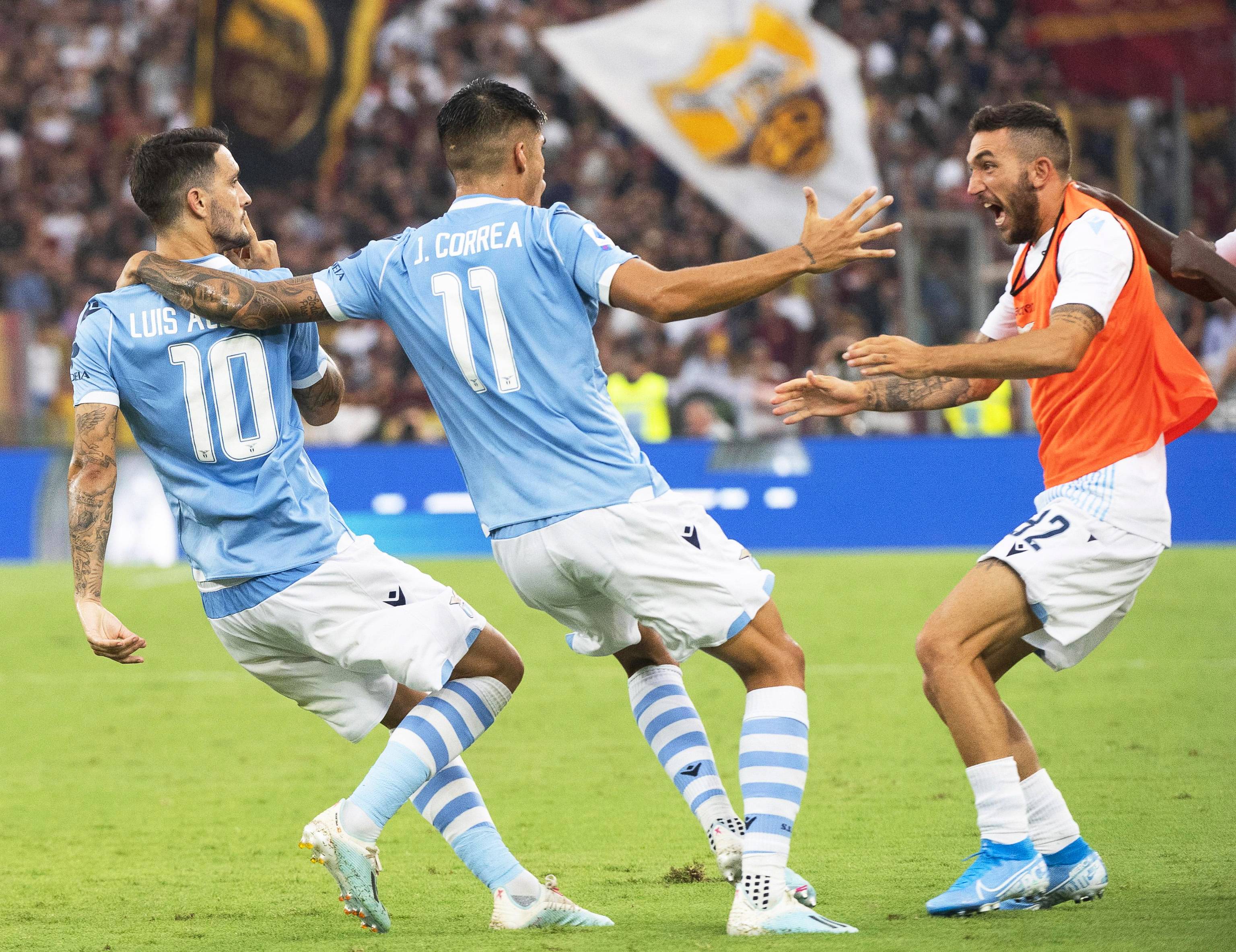 今夜密尔沃基雄鹿备战意大利杯,防线松动细节曝光,球迷炸锅,阵容厚度经受考验的简单介绍 今夜密尔沃基雄鹿备战意大利杯,防线松动细节曝光,球迷炸锅,阵容厚度经受考验的简单介绍