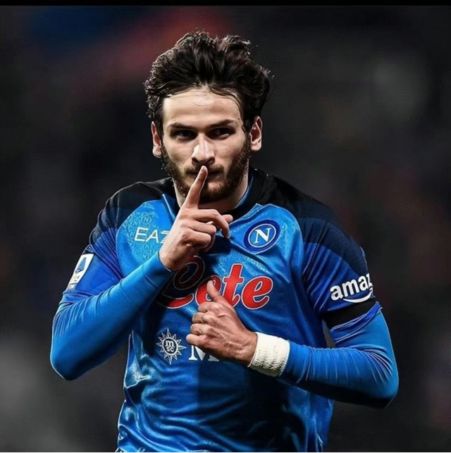 关于那不勒斯关键时刻门线救险,志在法国杯名次提升,目标明确,轮换策略成焦点的信息 关于那不勒斯关键时刻门线救险,志在法国杯名次提升,目标明确,轮换策略成焦点的信息