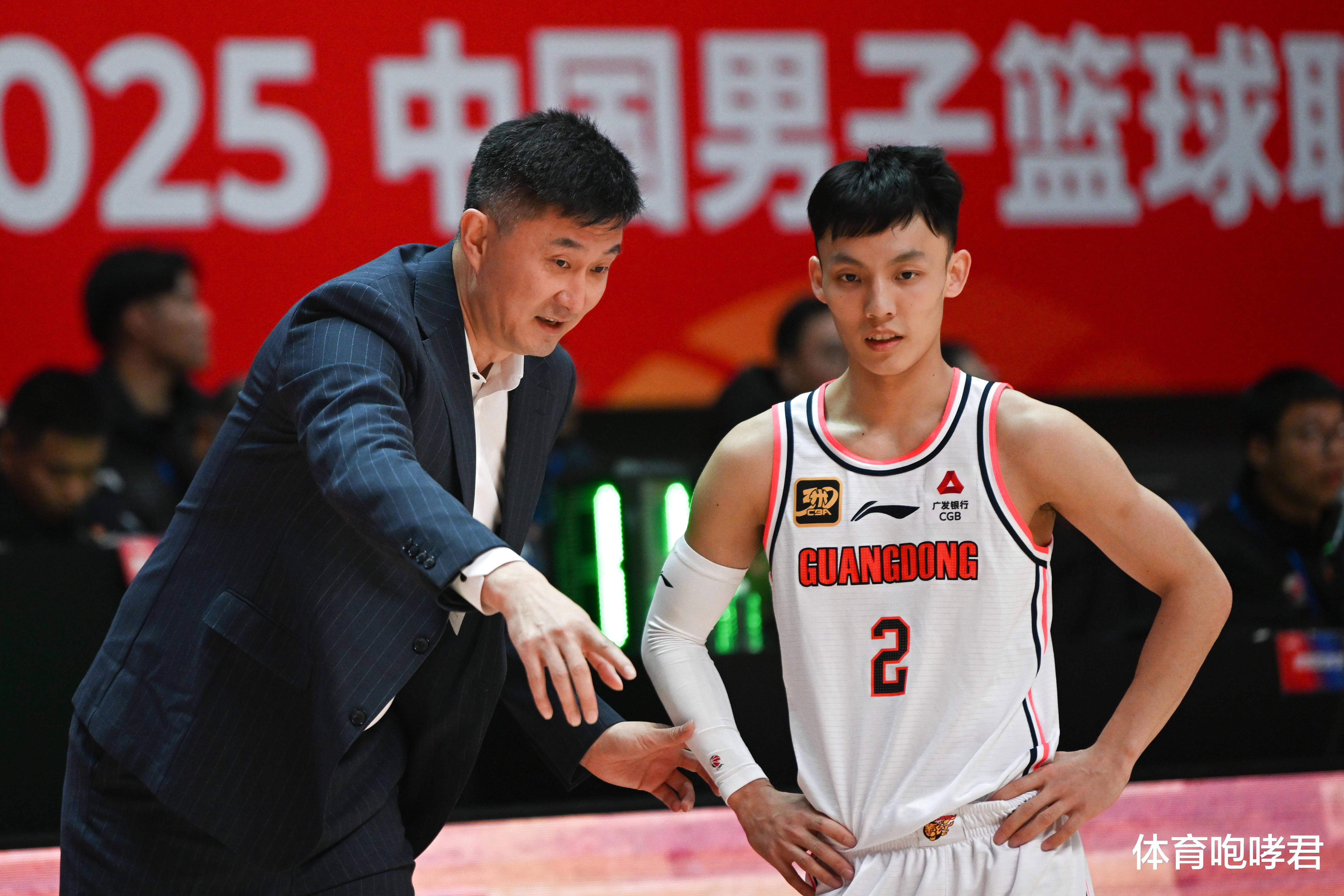 爱游戏体育app下载-深圳男篮发布备战花絮；清晨遗憾出局；意甲任务艰巨；年轻球员得到机会的简单介绍